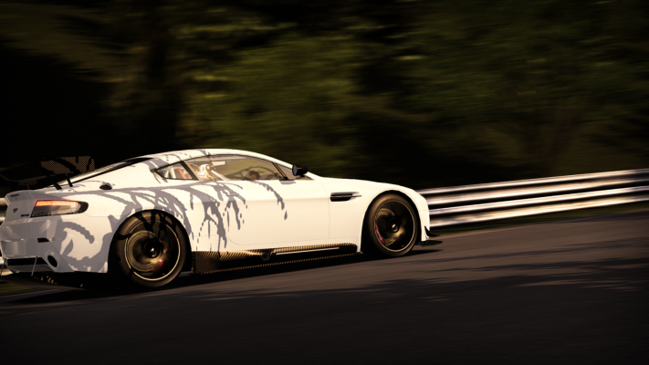 Aston Martin V8 Vantage
1920x1080, 8xAA 16xAF
