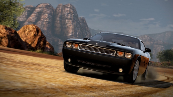 Dodge Challenger SRT8
