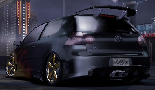 VW Golf R32
