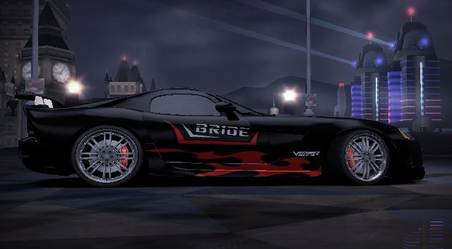 Dodge Viper
Viper s bielymi diskami. (verzia 1.1)
