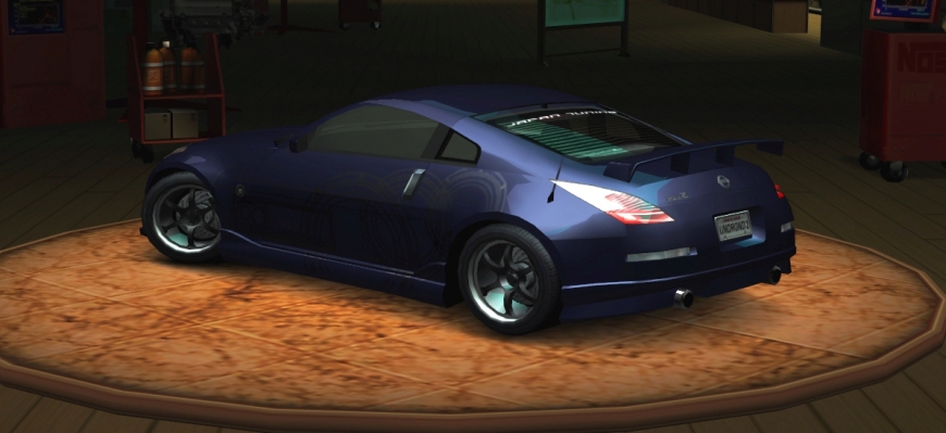 Nissan 350Z
Opäť ma chytila UG2 mania... to na tej hre obdivujem, spomí­nam, bola to moja prvá hra ktorý som vôbec v pc mal :) Už mnohokrát som ju prešiel, no opäť si ju znova rád zahrám... jediné NFS ktoré toto dokáže

