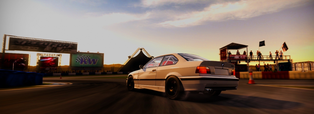 BMW M3 E36
Car: BMW M3 E36
Track: Donington Park GP
Settings: 1600x900 8xAA 16xAF High
PC: HPxw4600workstation+ 9800GT 1024MB
