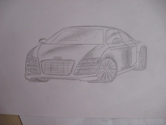 AUDI R8
jedna z mojich prvych kresieb ,poradte mi ake su tam chyby,,,kolesa nevysli :-)
