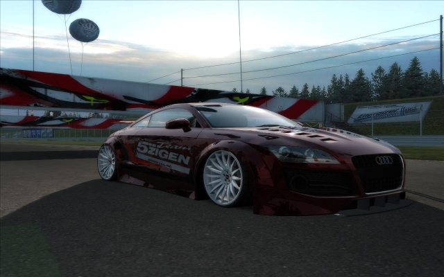 Audi TT 3.2
Tak pls commenty a hodnotenie
