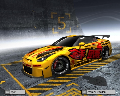 NISSAN GT-R R35
