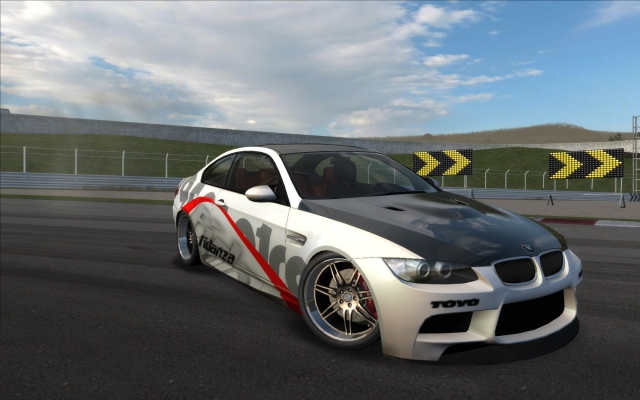 BMW M3 E92
ak sa vam bude pacit tak ide do wonderu pls komenty :)
