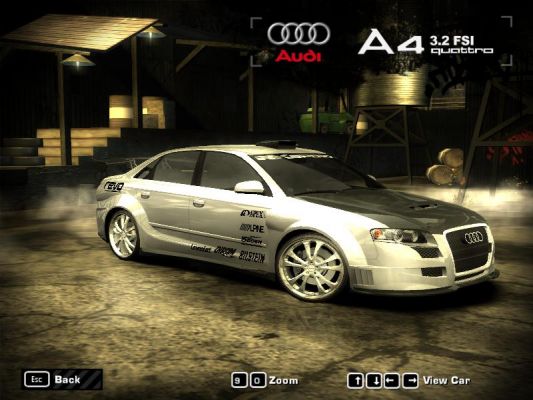 AUDI A4
