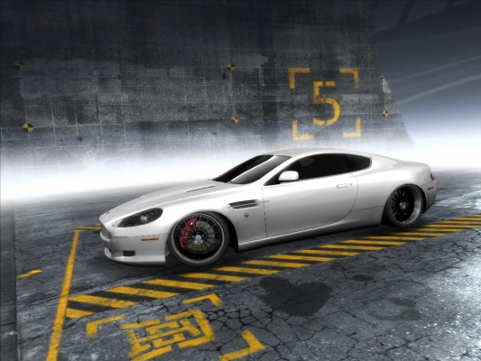 Aston DB9
pls koments
