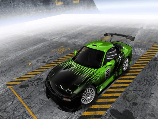 RX-7 z predu 
