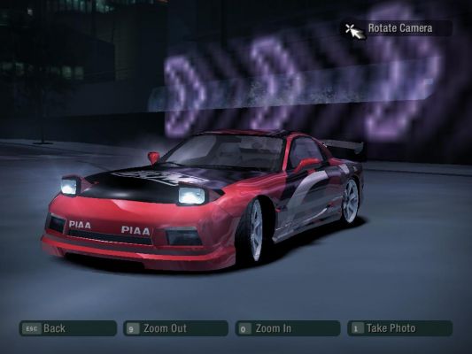 RX-7 driftuje
