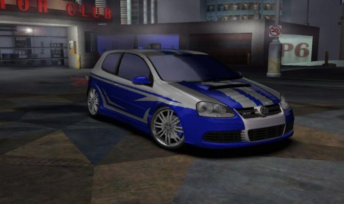 Volkswagen Golf R32
