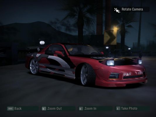 RX-7 driftuje
