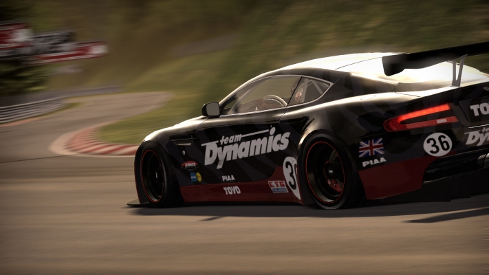 Aston Martin DB9
Car: Aston Martin DB9
Track: Nordschleife
Setting: 1920x1080 8xAA 8xAF
PC: HP xw4600workstation + 9800GT 1GB
