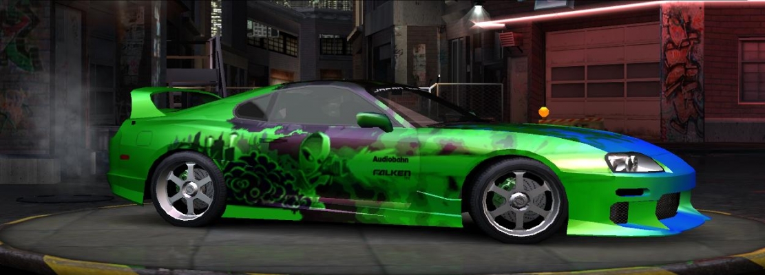 --- "Alien attack" showcar Supra ----
...možno niekomu sa nebude páčiť tá modrá, na predok som hžadal takú istú zelenú ako je vzdau, ale nenašiel som ju...

